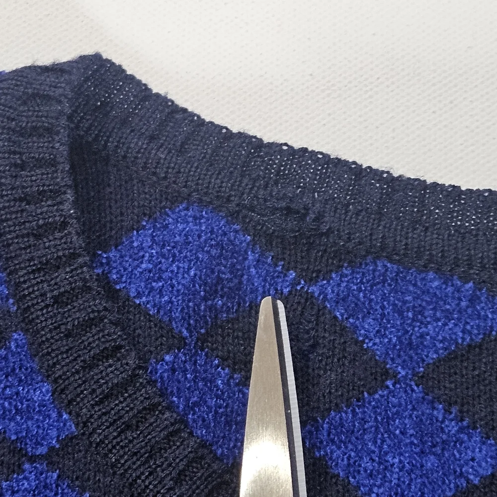Wool‎ Blend Mark Vintage Merino Wool Womens Sweater Medium Blue Black Geometric